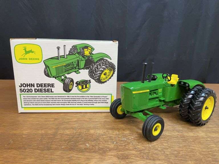 1/16 John Deere 5020 1991 NFTM NIB Ertl image