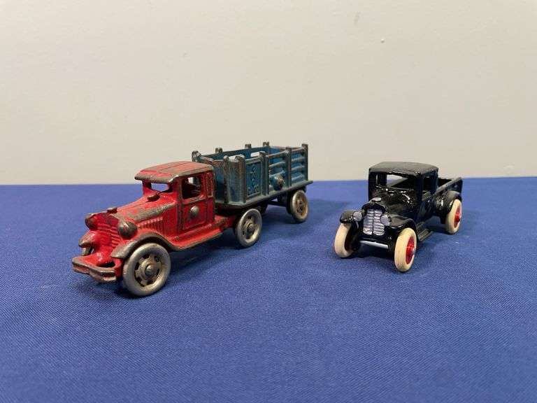 (2) Cast Iron Trucks image