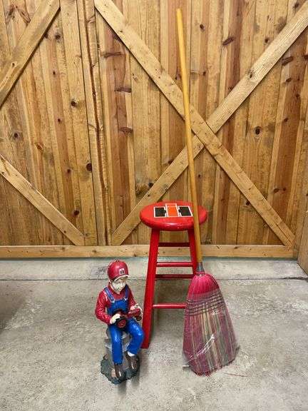 (3) IH Stool, Figure, Broom image