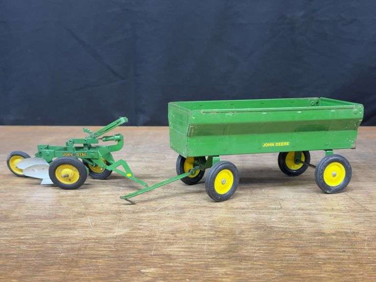 (2) 1/16 John Deere Plow + Wagon image