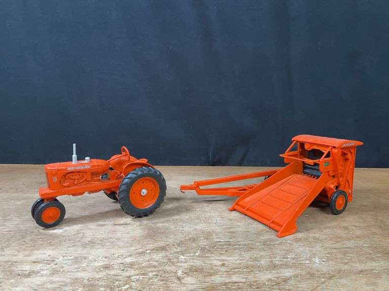 (2) 1/16 AC WD45 + Roto Baler Ertl image