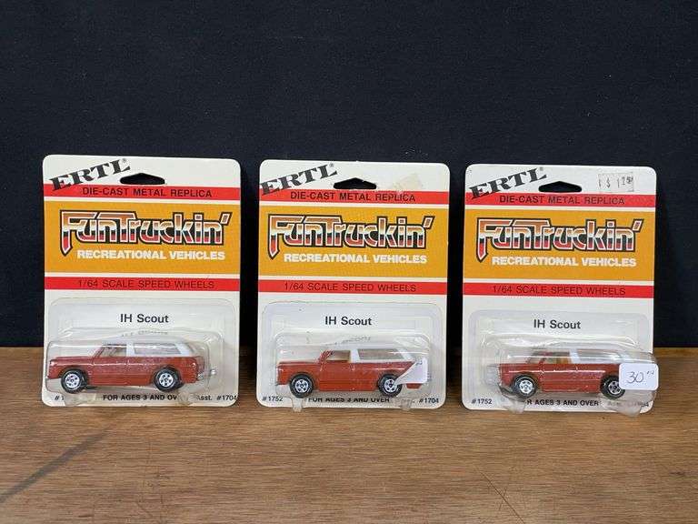 (3) 1/64 IH Scout NIB Ertl image