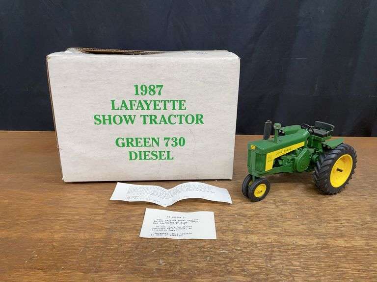 1/16 John Deere 730 1987 Lafayette NIB Yoder image