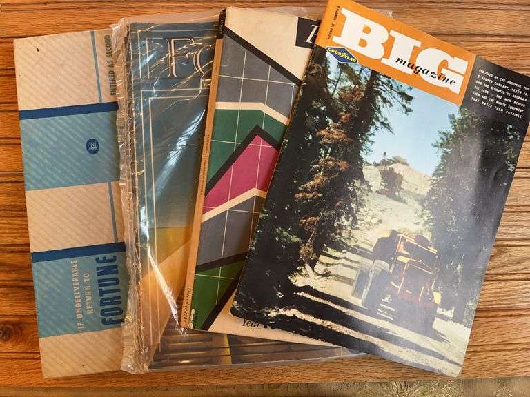 (4) Magazines image