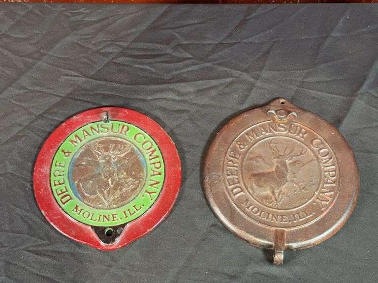 (2) Deere & Mansur Cast Iron Planter Lids image