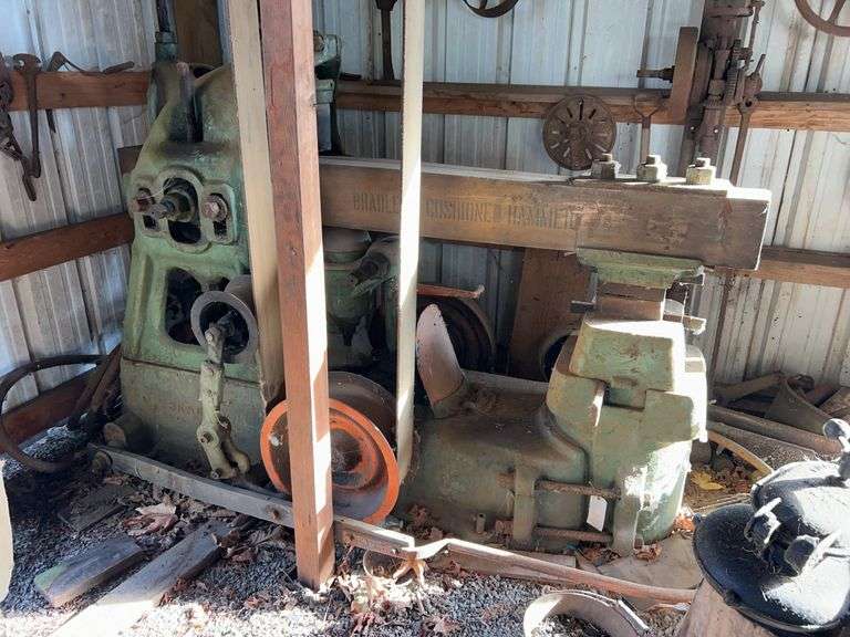 Bradley Cushioned Hammer image