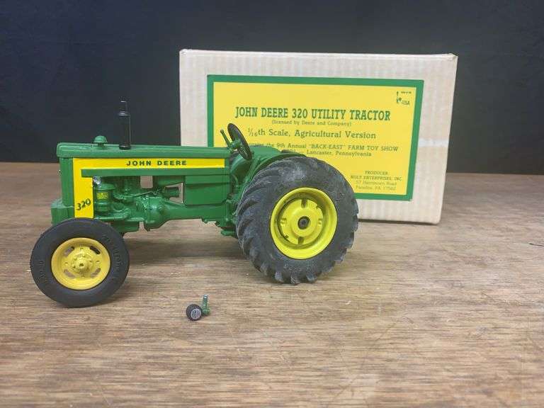 1/16 John Deere 320 1991 Back East NIB Nolt image