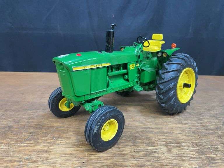 1/16 John Deere 4020 Prestige Ertl image