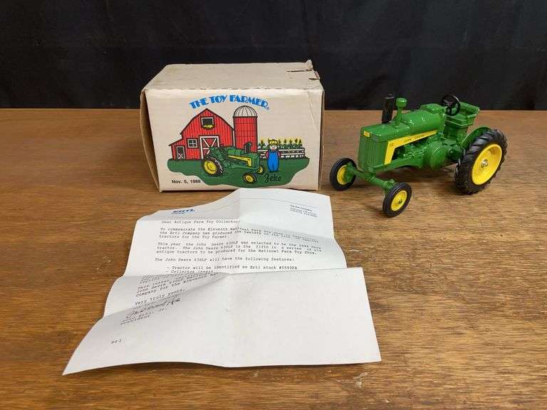1/16 John Deere 630 LP 1988 NFTS NIB Ertl image
