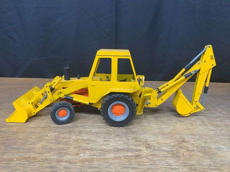 1/16 Case 580B Backhoe Gescha image