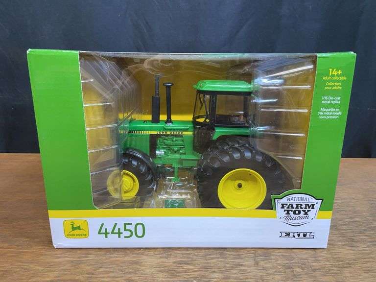 1/16 John Deere 4450 2022 NFTM NIB Ertl image