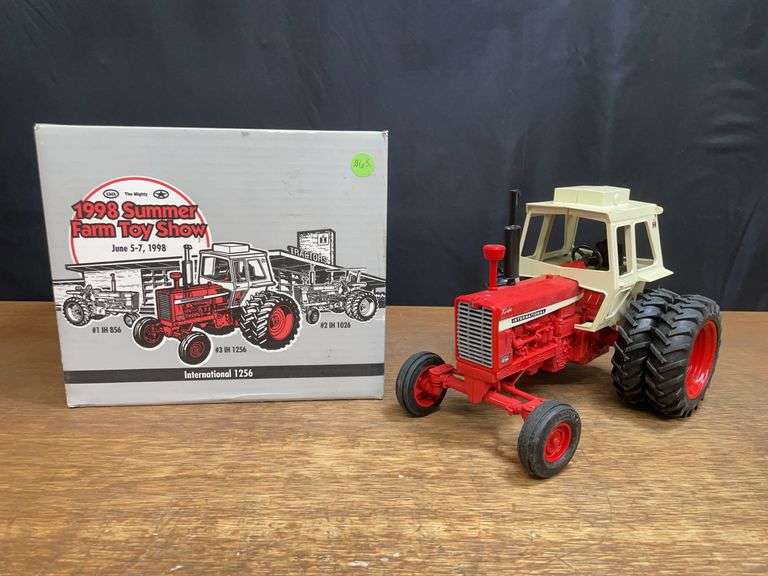 1/16 IH 1256 1998 SFTS NIB Ertl image