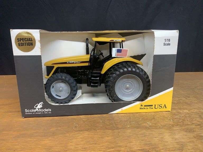 1/16 Challenger MT665 2002 FPS NIB SM image