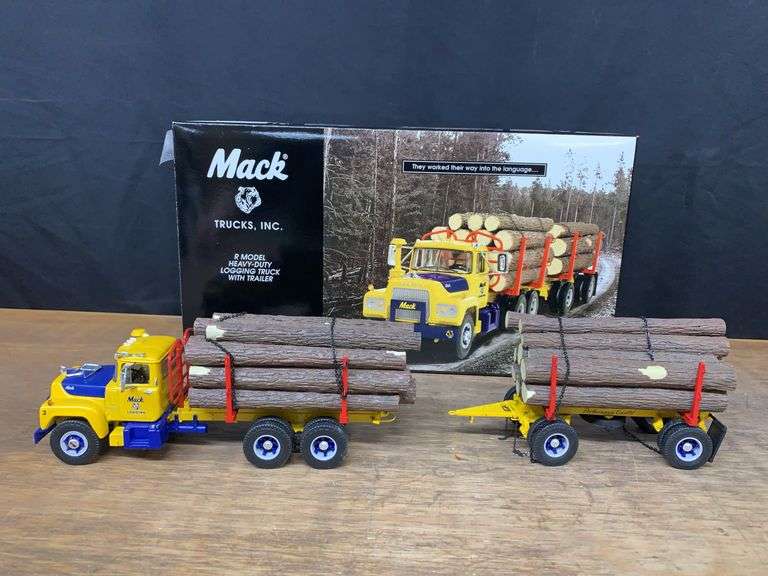 1/34 Mack R Logging Truck + Trailer NIB 1st Gear image