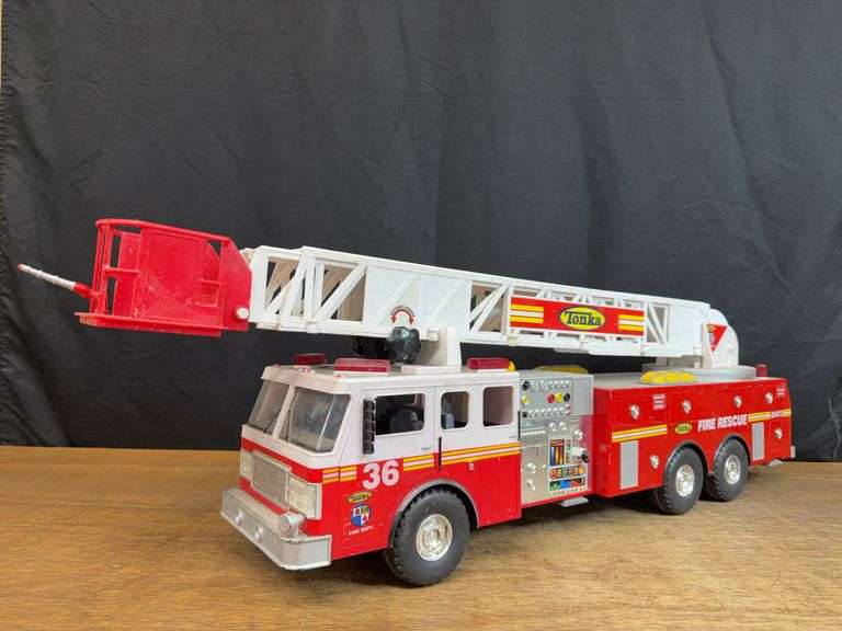 Tonka Fire Truck image