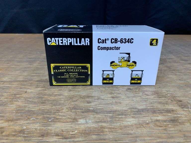 1/87 Caterpillar CB-634C Compactor Brass NIB CCM image