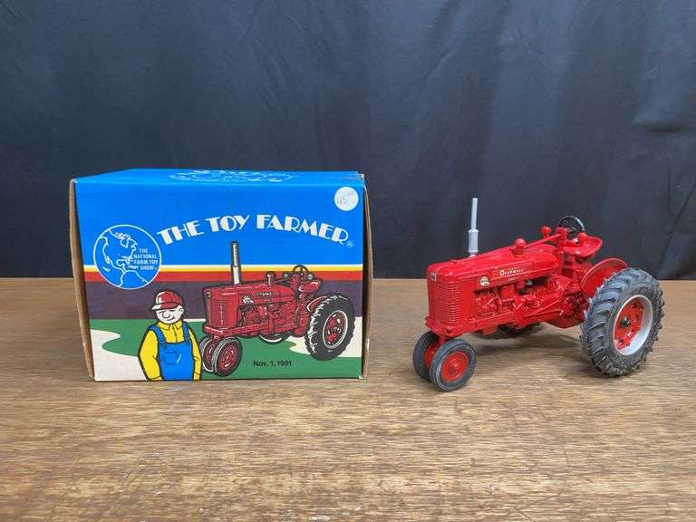 1/16 Farmall Super M-TA 1991 NFTS NIB Ertl image