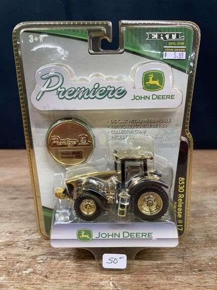 1/64 John Deere 8530 Premier Gold NIB Ertl image