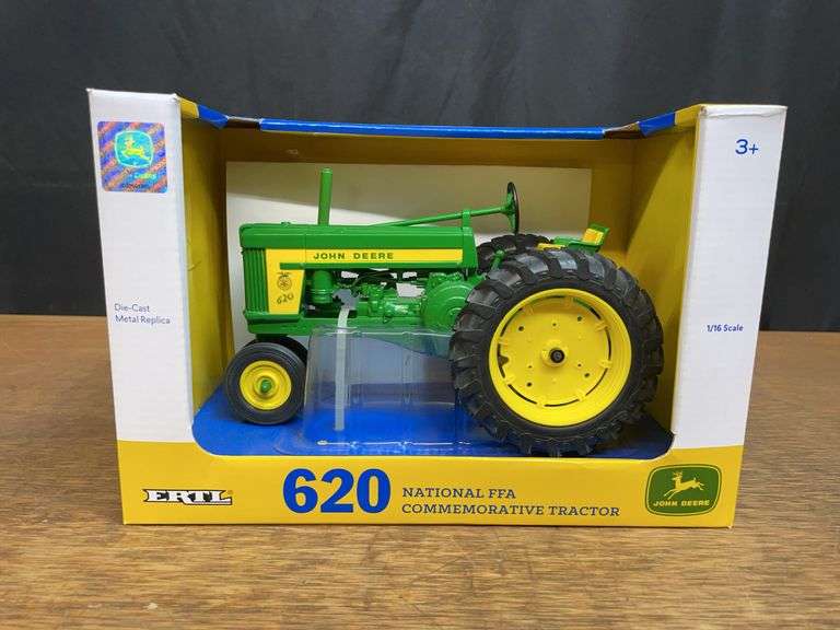 1/16 John Deere 620 FFA NIB Ertl image