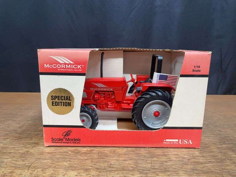 1/16 McCormick C100 2002 FPS NIB SM image