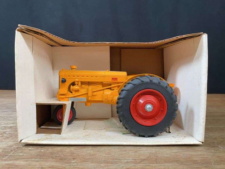 1/16 MM U 1995 Louisville NIB SC image