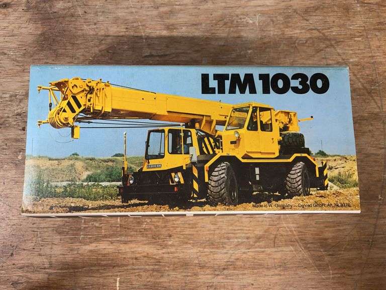 1/50 Liebherr LTM1030 Crane AKV Eisenhuth NIB Conrad image