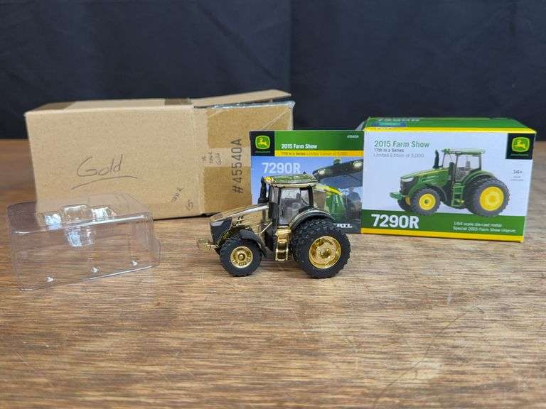 1/64 John Deere 7290R Gold Farm Show NIB Ertl image