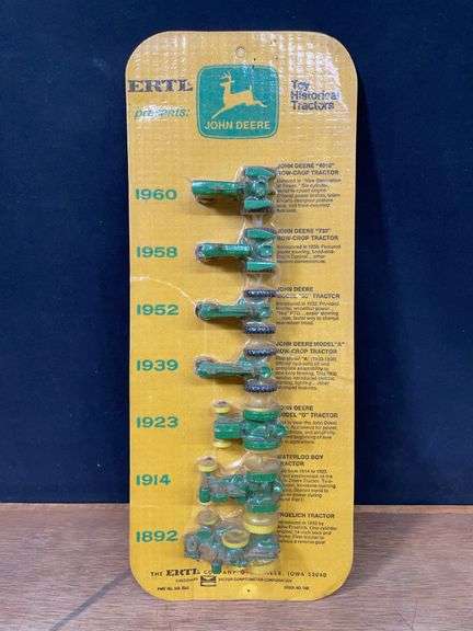 1/64 John Deere Tractor Historical Set NIB Ertl image