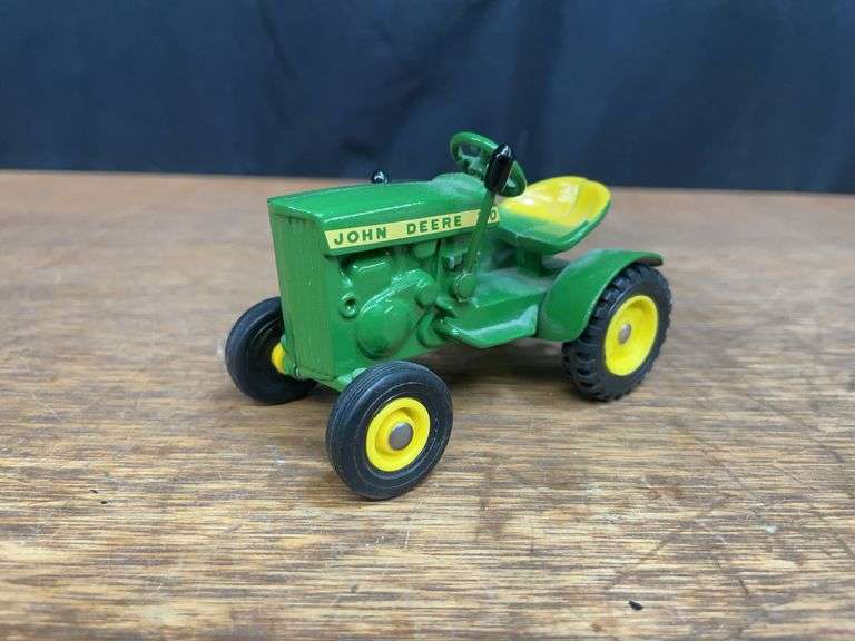 1/16 John Deere 110 L&G Ertl image