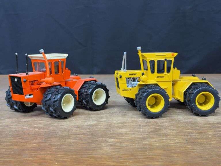 (2) 1/64 Steiger Wildcat II + AC 440 Ertl image
