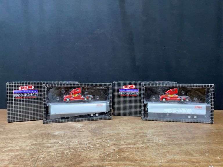 (2) 1/64 Xtra Semis NIB PEM image