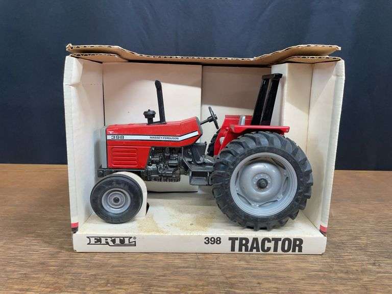 1/16 MF 398 NIB Ertl image