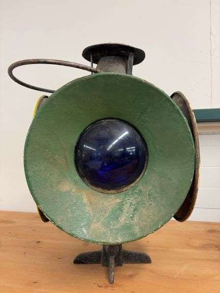 Adlake 4 Way Lantern image