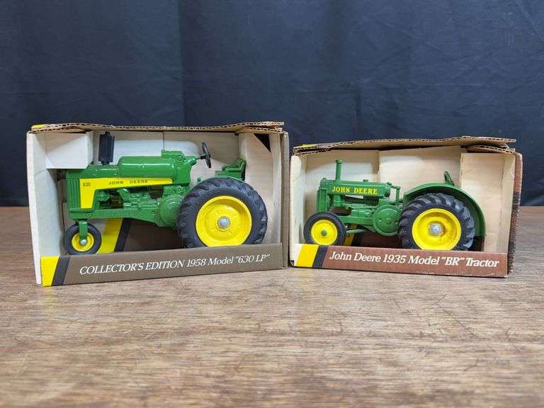 (2) 1/16 John Deere 630LP + BR NIB Ertl image