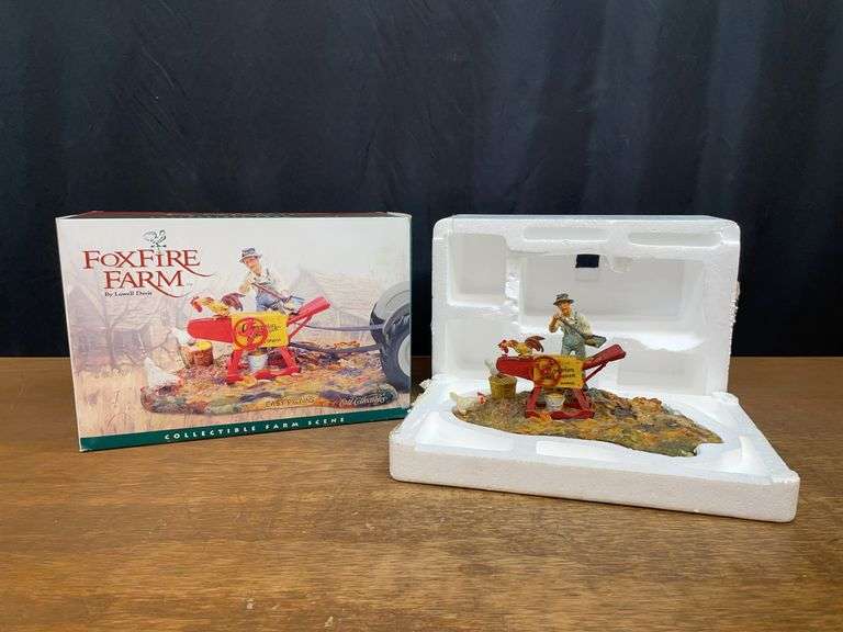 1/16 Easy Pickins Foxfire Farm NIB Ertl image