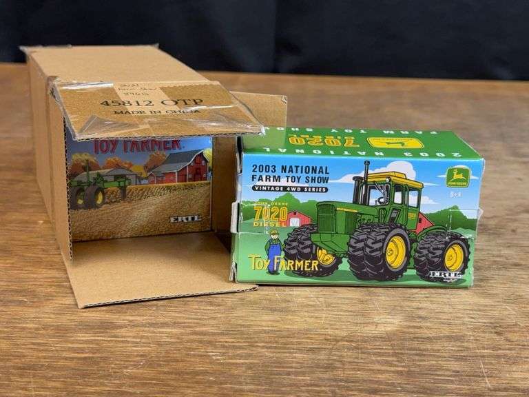 (2) 1/64 John Deere 7020 + 8960 NFTS NIB Ertl image