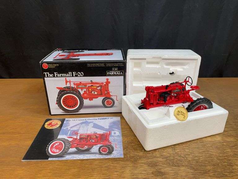 1/16 Farmall F-20 Precision NIB Ertl image