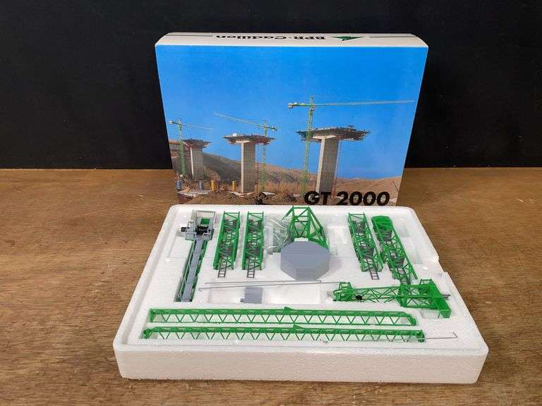 1/87 BPR Cadillon Tower Crane NIB Conrad image