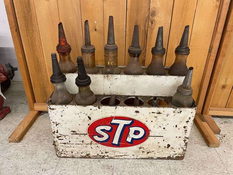STP Oil Jar Rack with Oil Jars image