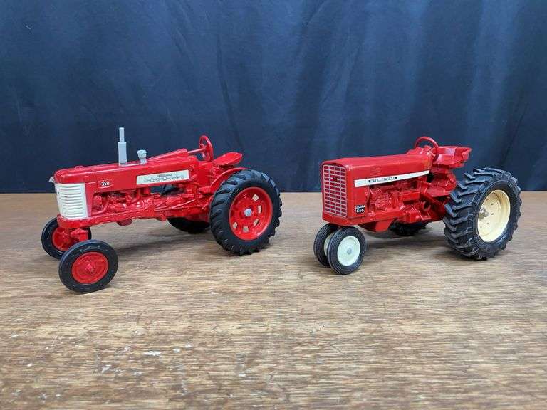 (2) 1/16 Farmall 350 + IH 656 image