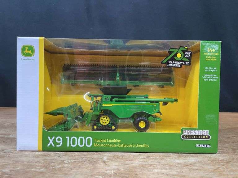 1/64 John Deere X9 1000 Combine Prestige NIB Ertl image
