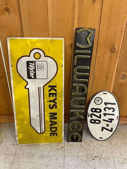 (3) Miscellaneous Signs image