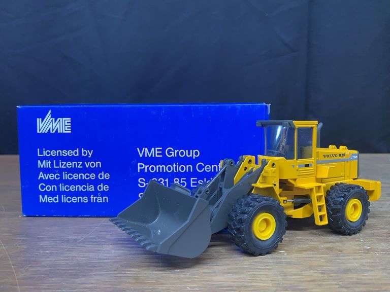 1/50 Volvo BM L150 Wheel Loader NIB NZG image