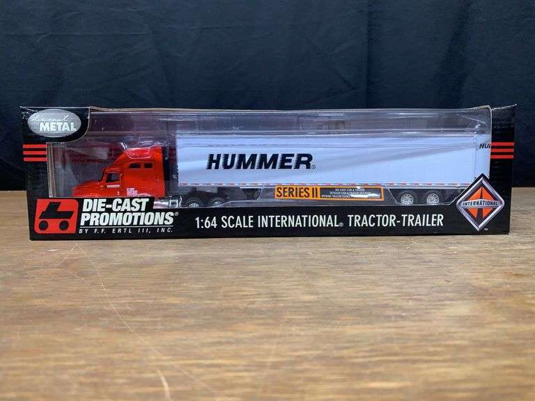 1/64 Hummer Semi NIB DCP image