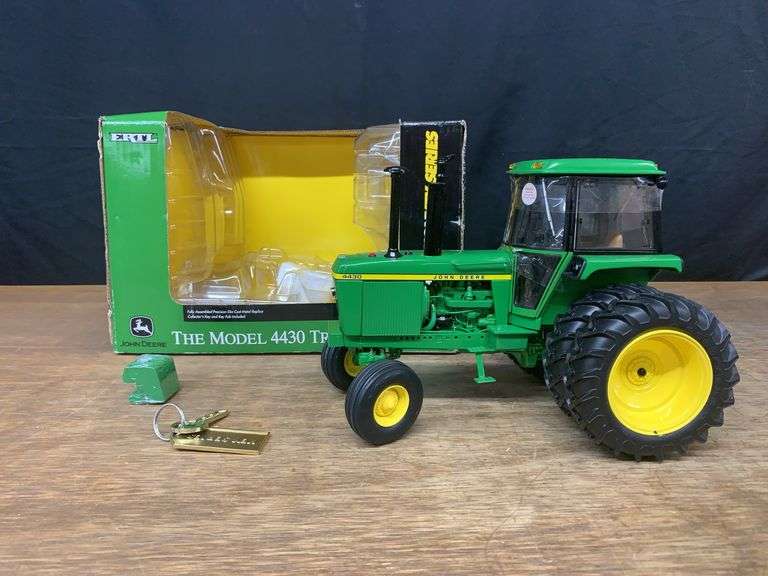 1/16 John Deere 4430 Precision Key Ertl image