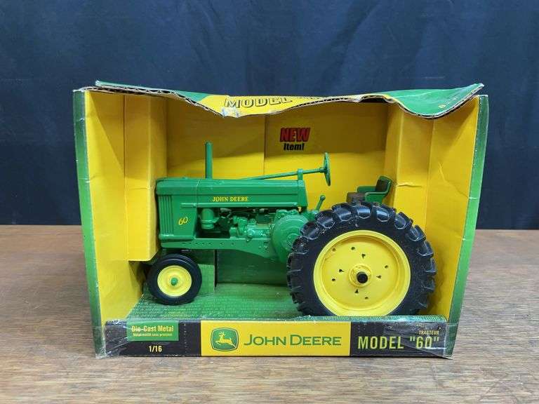 1/16 John Deere 60 NIB Ertl image