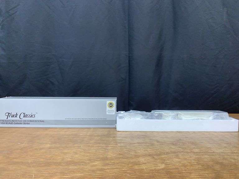 1/53 Caterpillar Semi NIB Tonkin image