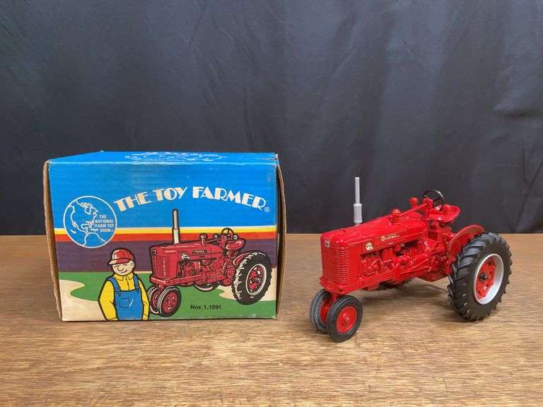 1/16 Farmall Super M-TA 1991 NFTS NIB Ertl image