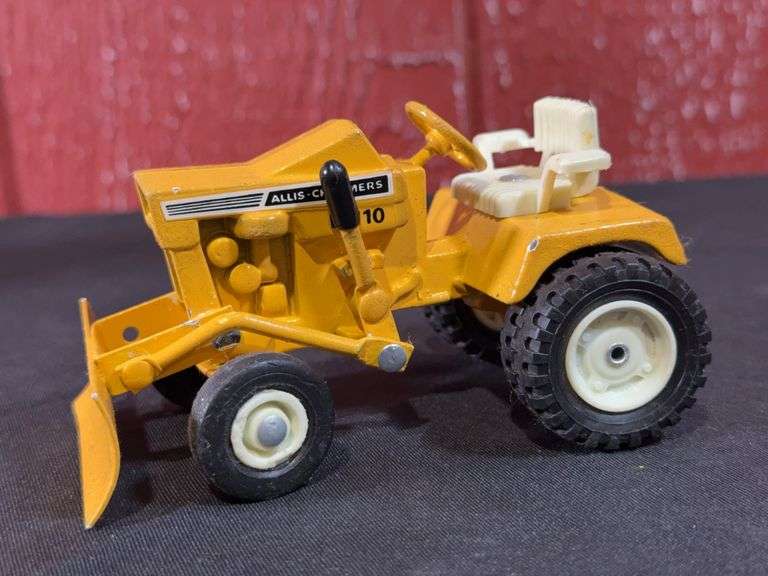 1/16 AC B-110 L&G Ertl image