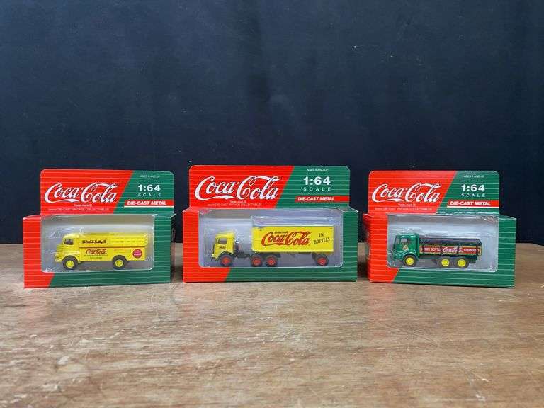 (3) 1/64 Coca-Cola Trucks NIB image